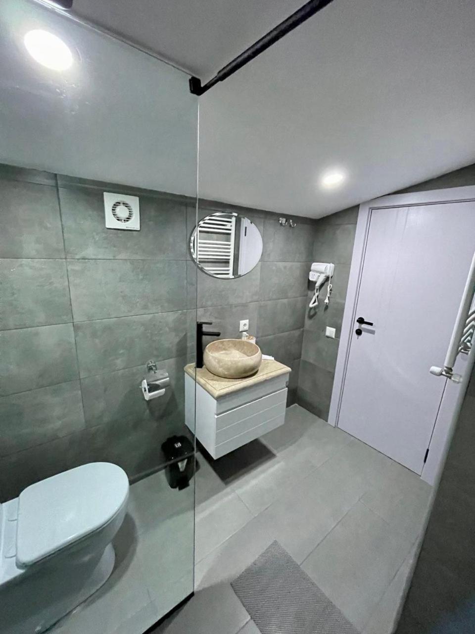 Art Tabidze Apartament Tbilisi